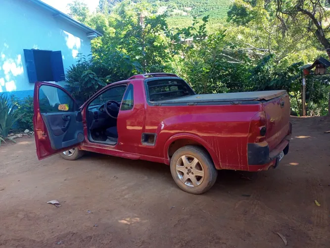 Chevrolet Montana Sport 1.8 MPFI Flexpower 8V 2005
