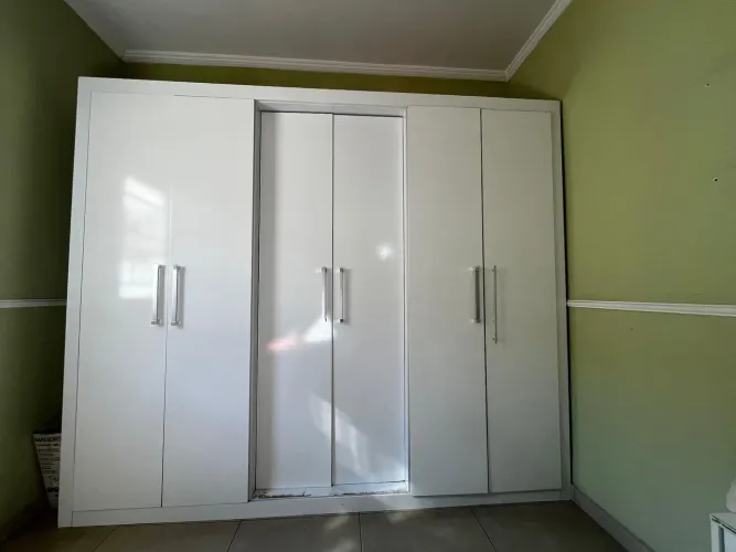 Guarda Roupas 6 portas casal branco
