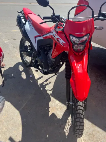 Honda Tornado 300 2025