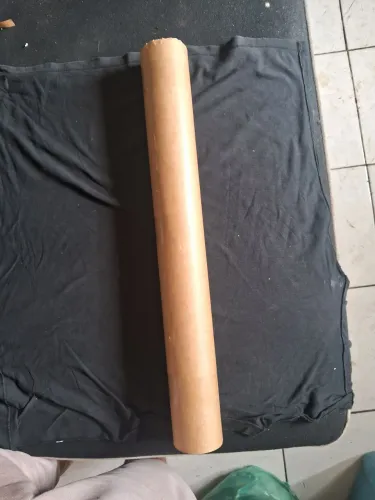 Rolo de Papel Kraft / Papel Pardo - Grande e com bastante material