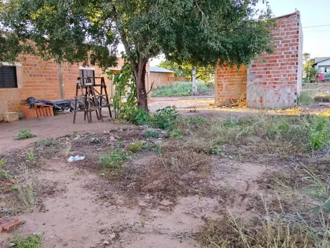 Vendo Lote com ponto comercial