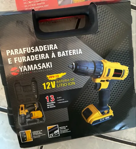 Parafusadeira Yamasaki 12V sem fio com Maleta