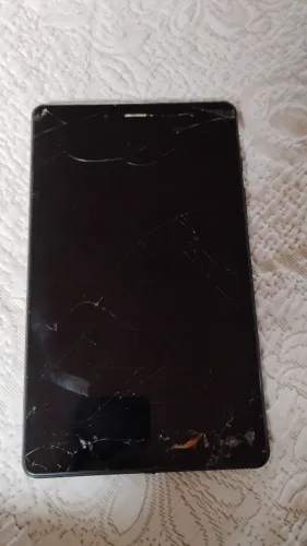 vendo tablet com display queimado 