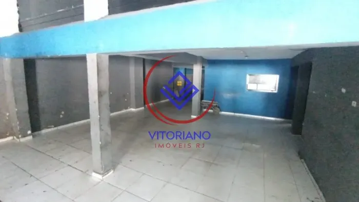 LOJA DE 700M² Á VENDA REALENGO ACEITANDO FINANCIAMENTO!