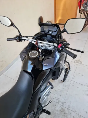 Honda XRE 300 ABS 2022 - Excelente estado!