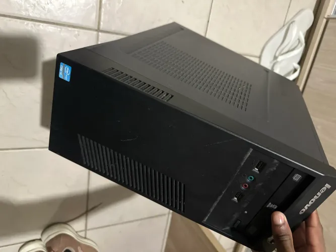Pc de escritório LENOVO I3