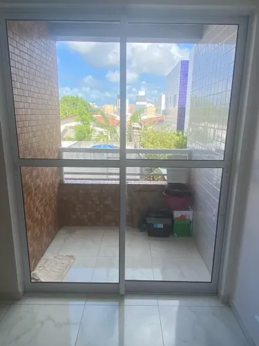 Porta de correr de vidro em perfeito estado