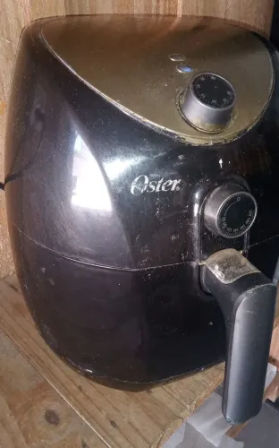 FRITADEIRA AIR FRYER OSTE R$100,00