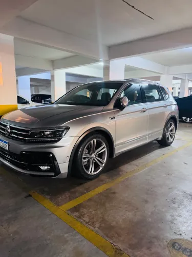 Volkswagen Tiguan Allspac R-line 350 TSI 2.0 4X4 2019
