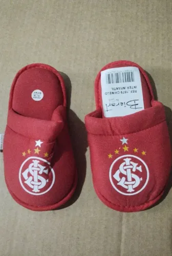 Pantufa infantil do Inter