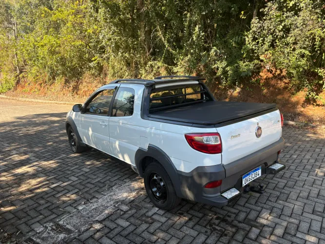 Fiat Strada Working 1.4 MPI Fire Flex 8V CD 2014