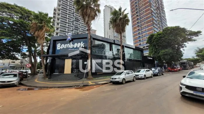 Sobrado comercial a venda Setor Marista - Esquina - Rua 146 esquina com a rua 140. Reforma