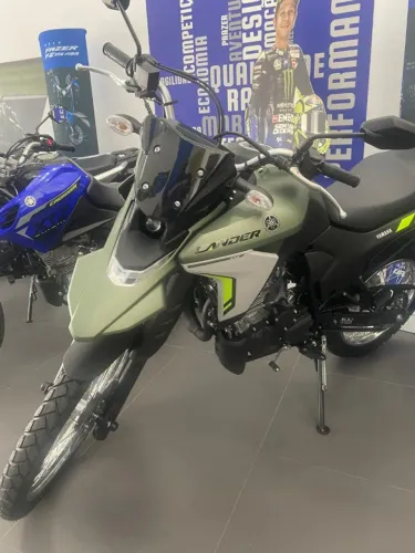 Lander 250 ABS