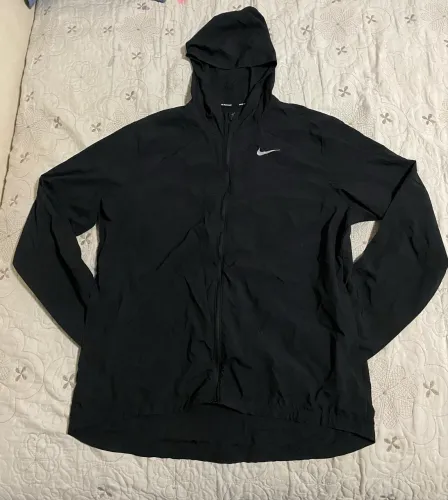 Corta vento Nike