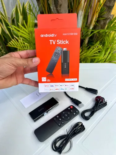 TV Stick Android 13 4K HDMI com Controle Remoto - Transforme sua TV em Smart TV