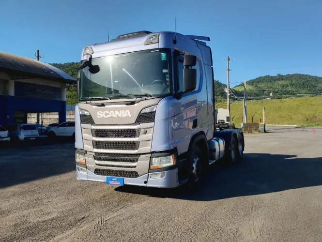 SCANIA R500 6X4 - ANO: 19/19 - R$ 460 MIL