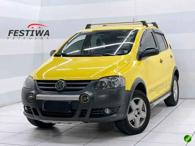 Volkswagen Crossfox 1.6 MI Total Flex 8V 5P 2009