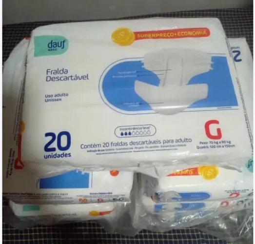 Fraldas geriátricas novas  20 reais 