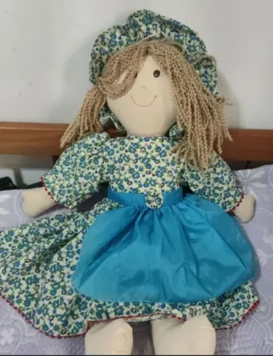 Boneca menina de pano tamanho grande com vestido decorativa