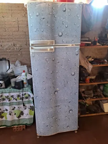 Vendo geladeira