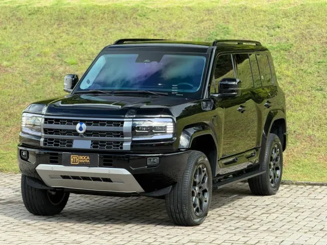 Denza B5 SUV híbrido plug-in 2027