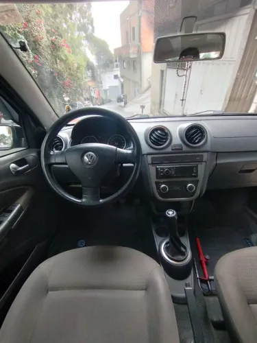 Volkswagen Voyage 1.0/1.0 City MI Total Flex 8V 4P 2010