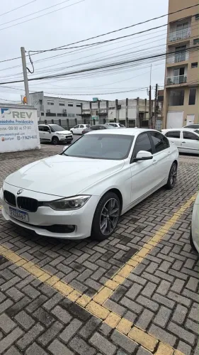 BMW 320I A 2012