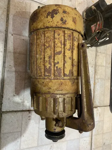 Motor de máquina de costura