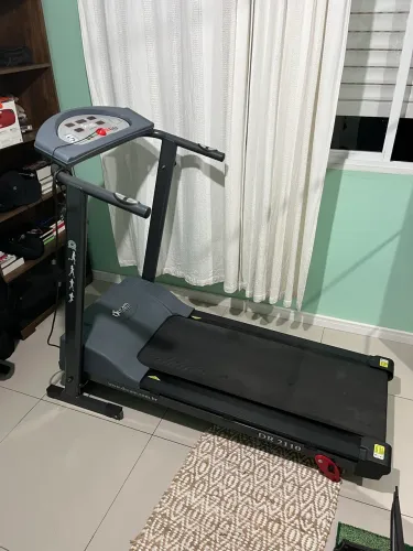 Esteira Ergométrica Dream Fitness DR 2110 - Dobrável, 2.1 HP