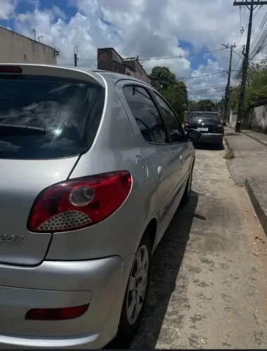 Peugeot 207 Active 1.4 Flex 8V 5P 2014