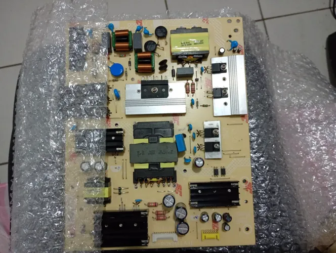 placa TV Philips Nueva modelo: 65pug7406/78