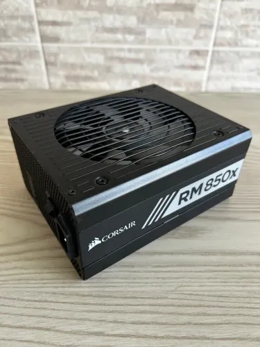 Fonte Corsair rm850x