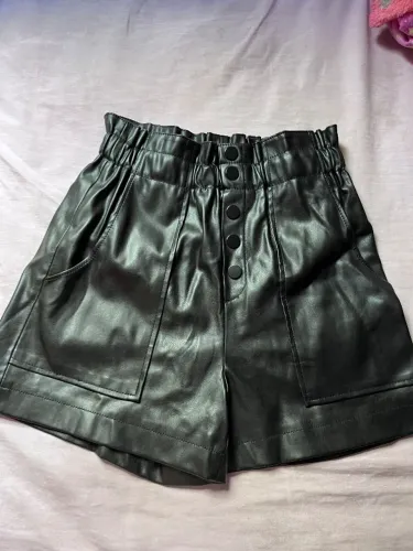 Shorts de couro