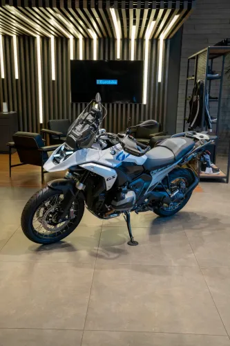 BMW R 1300 GS PLUS