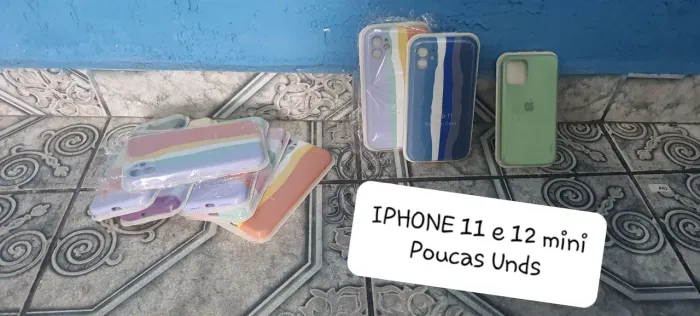 Lote capinhas celular Apple, Samsung, XIAOMI e Motorola.