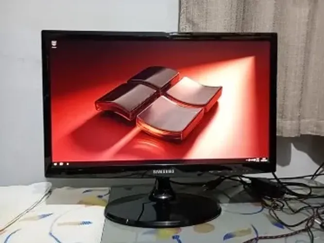 Monitor Tv Samsung 22 Pol Led
