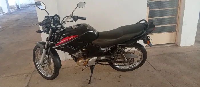 Vendo YBR / factor 125
