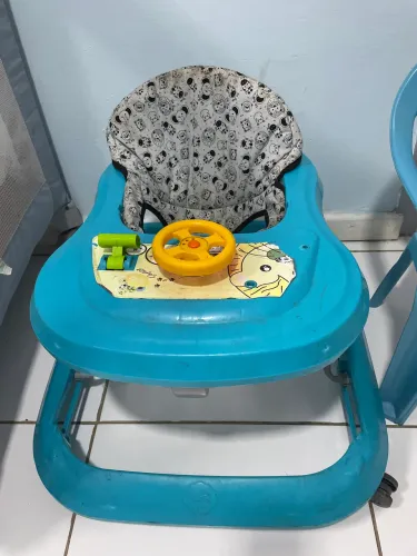 Andador + cadeirinha
