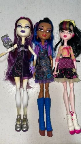 BONECAS MONSTER HIGH