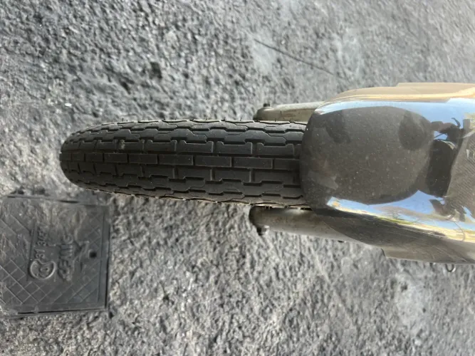 Suzuki yes 6000 mil