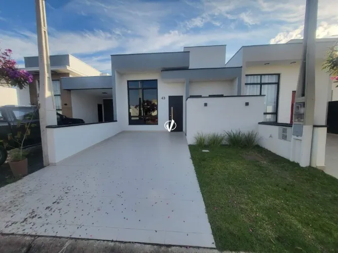 CASA EM CONDOMÍNIO À VENDA - LAGUNA - PINDAMONHANGABA - SP