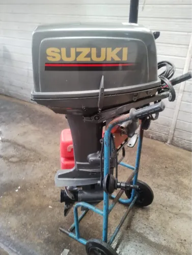 Motor Náutico Suzuki DT30 Partida Elétrica