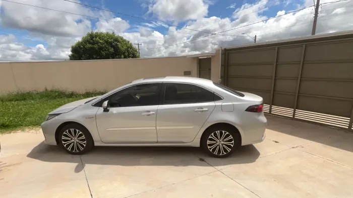 Toyota Corolla Altis Prem. Hybrid 1.8 Flex AUT 2020