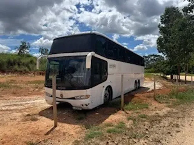 Onibus Passageiro Volvo B10M 6X2