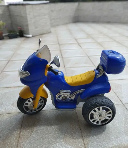 Moto elétrica 