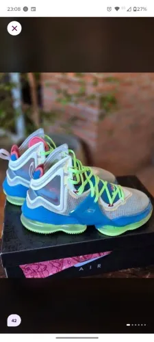 Tênis Lebron James XIX 