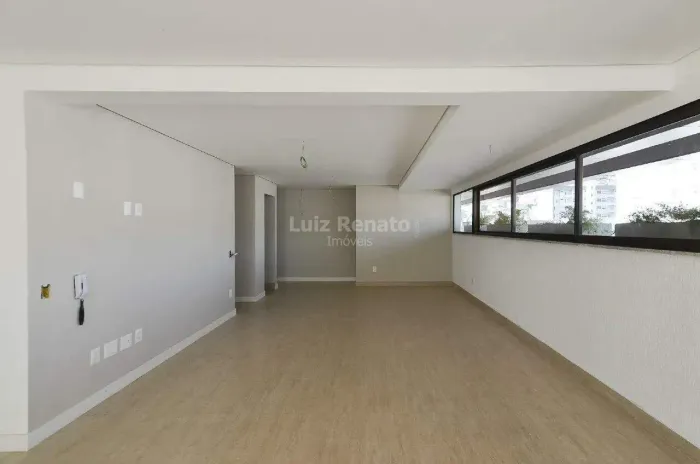 Cobertura linear à venda no bairro Funcionários