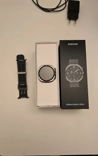 Relógio digital Samsung galaxy watch ultra de titânio, versão LTE 2025
