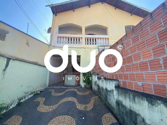 Casa com 3 dormitórios à venda, 294 m² por R$ 600.000,00 - Vila Rezende - Piracicaba/SP
