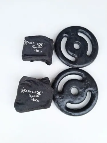 Vendo Kit de 1 Par de Anilhas de 5 quilos e 1 Par de Caneleiras de 4 kg